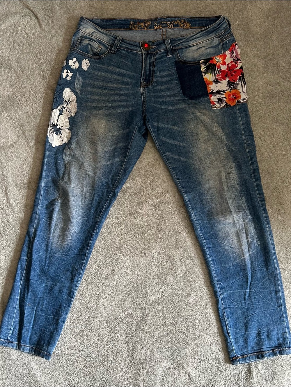 Desigual Denim Jeans with Floral Patch and painted embellishments - Picture 2 of 5